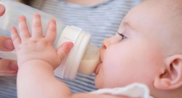 Anvisa proíbe venda de lotes de fórmulas infantis Nestlé