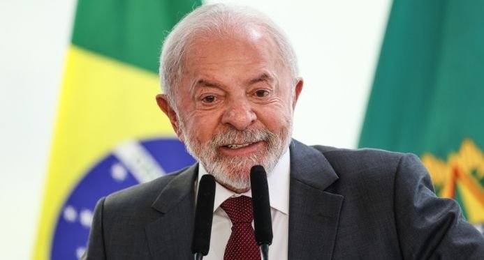 Pesquisa mostra Lula na liderança em todos os cenários das eleições presidenciais de 2026