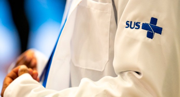 Brasil lidera satisfação com saúde pública na América Latina, revela estudo da OCDE