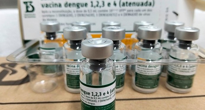 Espírito Santo recebe primeira remessa de vacina contra dengue do Butantan
