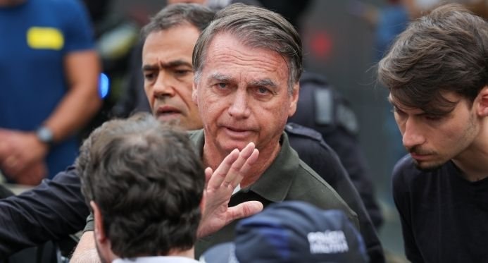 Relatório da PF descarta internação e mantém Bolsonaro na Papudinha apesar da ‘multimorbidade’