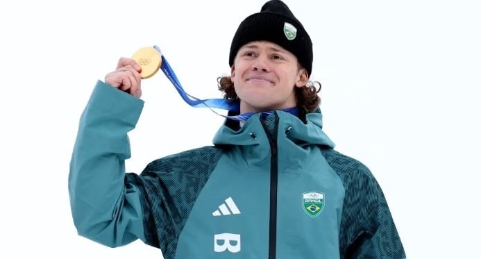 Lucas Pinheiro conquista o primeiro ouro do Brasil nas Olimpíadas de Inverno