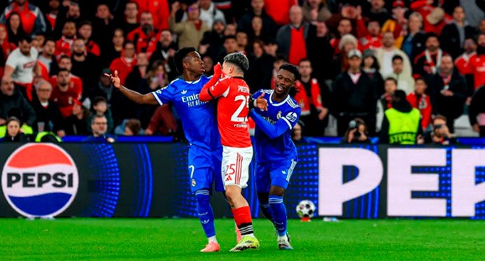 Presidente da FIFA reage a caso de racismo contra Vini Jr.: “Agir”