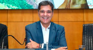 Assembleia tomará posse de Ricardo Ferraço como governador no dia 2 de abril