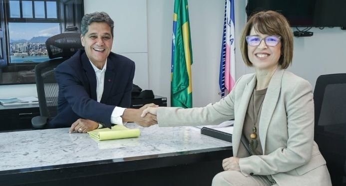 Ferraço anuncia novo secretário de Educação do ES após saída de Vitor de Angelo