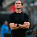 Flamengo demite Filipe Luís após garantir vaga na final carioca