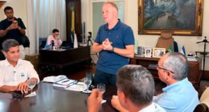 Governo anuncia convocatória para nova etapa da macrodrenagem de Guriri, em São Mateus