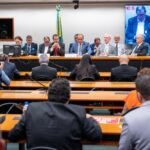 Governo define fim da escala 6x1 e regras para candidaturas como prioridades no Congresso