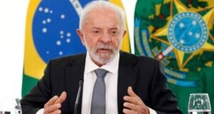 Lula defende fim da escala 6x1 e do ‘tigrinho’ para combater dívidas e sobrecarga feminina