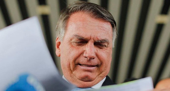 STF tem dois votos para negar novamente prisão domiciliar a Bolsonaro