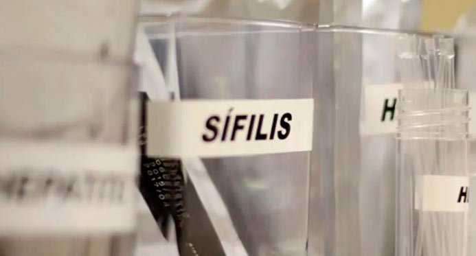 SUS começa a adotar antibióticos para prevenir sífilis e clamídia