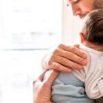 Senado aprova extensão gradual da licença paternidade para 20 dias