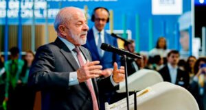 Brasil está cansado de ser tratado como terceiro mundo, diz Lula durante reunião na Alemanha