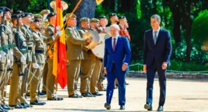 Lula alerta sobre o risco do jogo e das big tech para as famílias e a democracia