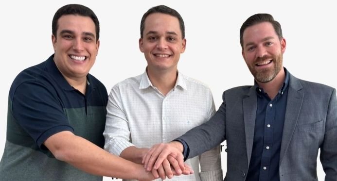 PSD fecha aliança com Lorenzo Pazolini para disputar o Governo do Estado