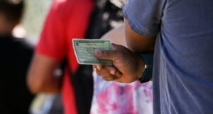 O prazo para regularização do recenseamento eleitoral termina no dia 6 de maio; veja como fazer