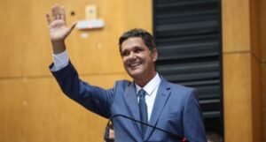 Ricardo Ferraço assume governador do Espírito Santo após renúncia de Casagrande