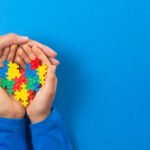 Sesa reforça compromisso com qualificação de atendimento para pessoas com autismo no ES