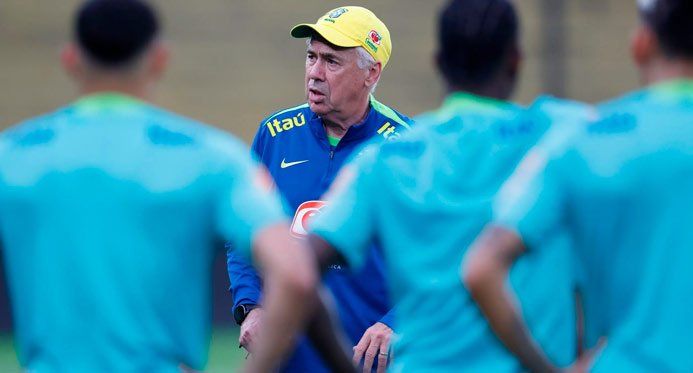CBF renova oficialmente Carlo Ancelotti e garante o italiano no comando até 2030