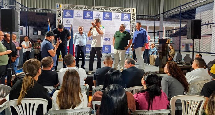 Guarapari recebe nova praça revitalizada e R$ 13,3 milhões para obras de repavimentação