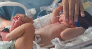 HIMABA atinge meta de imunização contra VSR e reduz casos graves de bronquiolite em bebês