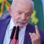 Lula tem 47,7%; Flávio Bolsonaro, 42,2% no segundo turno, mostra pesquisa Futura