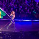 Show de Shakira em Copacabana reúne 2 milhões de pessoas