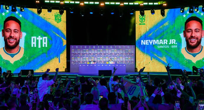 Neymar não treina em apresentações e preocupa duas semanas antes da Copa do Mundo