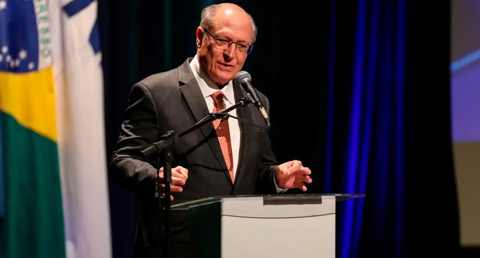 “Espero que haja uma boa química”, diz Alckmin sobre encontro entre Lula e Trump