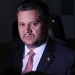 Alcolumbre deixa de votar no final da escala de 6x1 no Senado e impõe condições