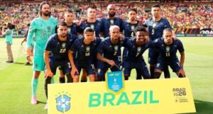 Brasil inicia a Copa do Mundo em sexto lugar no ranking da FIFA e ameaçado pelo primeiro rival