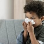 Doenças respiratórias: veja dicas para proteger as crianças quando o frio chegar