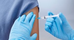 Espírito Santo recebe nova vacina do SUS que protege crianças contra pneumonia e meningite