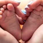 June Lilac: Pediatra de Himaba esclarece mitos e verdades sobre o teste do pezinho