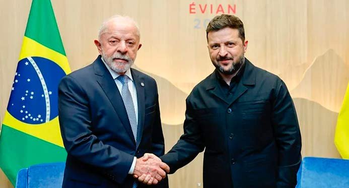 Lula e Zelensky debatem solução diplomática para a guerra entre Ucrânia e Rússia