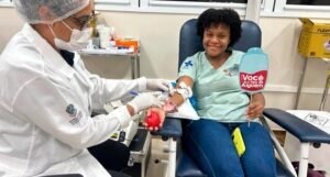 Profissionais do Hospital Jayme Santos Neves se unem em campanha de doação de sangue