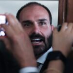 STF condena Eduardo Bolsonaro a 4 anos de prisão por coação em caso de golpe de Estado