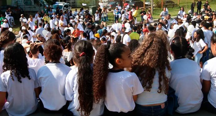 Senado aprova ensino obrigatório de política e direitos de cidadania