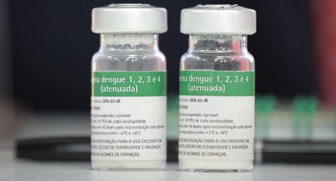 Vacina contra dengue do Butantan é suspensa no SUS após reações graves e duas mortes