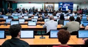 Câmara destrava procedimento da PEC que reduz a maioridade penal para 16 anos