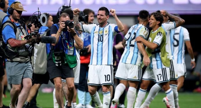 FBI investiga movimentações milionárias da Federação Argentina de Futebol nos EUA.