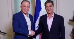 Ferraço e Casagrande aparecem na liderança do governo e do Senado no ES, nota Quaest – Em Dia ES