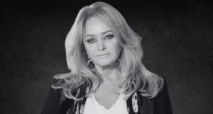Morre Bonnie Tyler, do hit "Total Eclipse of the Heart", aos 75 anos