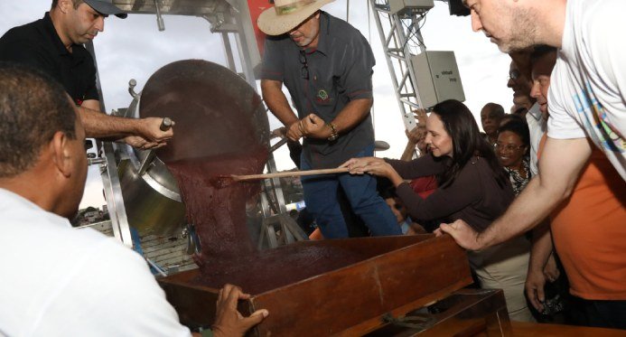 O tradicional Trambolhão do Gulosice da Banana será destaque na 8ª edição do Comunità Fest – Em Dia ES