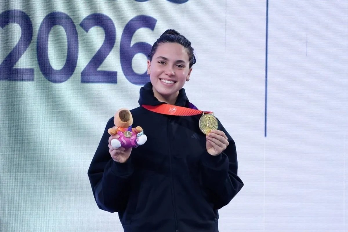 Natação: Agatha Amaral conta bastidores do ouro e da prata no Sul-Americano