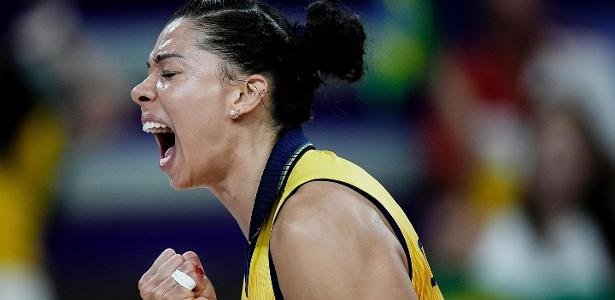 Ana Carolina, a Carolana, revelou foi diagnosticada com câncer de colo do útero