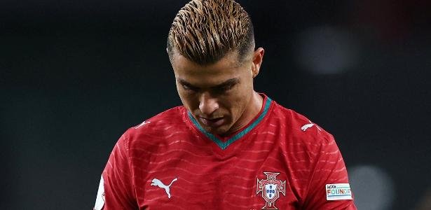 Cristiano Ronaldo abandonou a deleção de Portugal após não sair do banco na partida contra Noruega