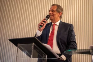 “Como vou pagar o Paquetá?”: Bap prevê rombo de R$ 400 milhões no Flamengo com fim das bets | Torcedores