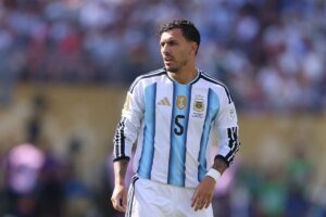 AFA apresenta recurso e busca diminuir punição de Paredes na Argentina