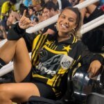 Torcedores do Santos se despedem e prestam homenagens à Naty Potira